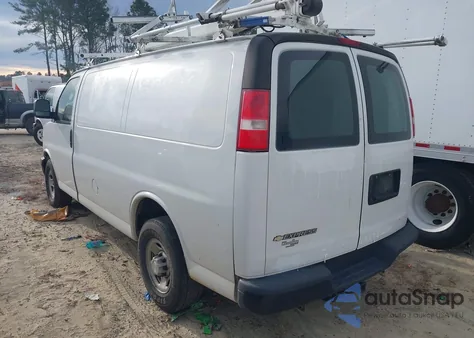 2017 Chevrolet Express 2500 Work Van from USA, damaged, VIN 1GCWGAFF2H1249039